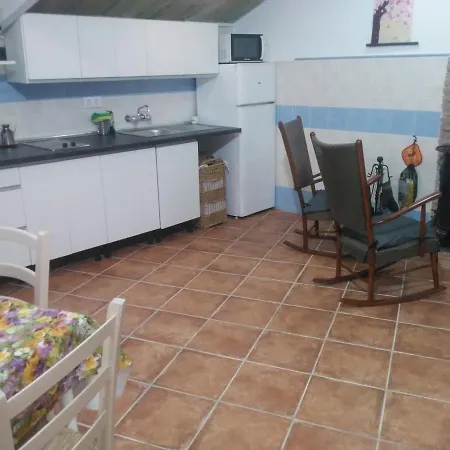 Bonsais Con Jacuzzi * Torres (Jaen)