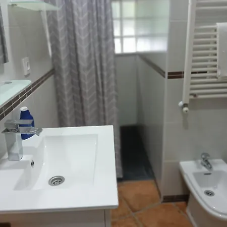 Bonsais Con Jacuzzi Apartamento *